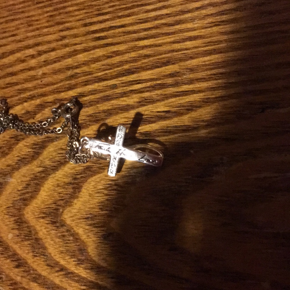 🌻Cross necklace - Picture 2 of 4